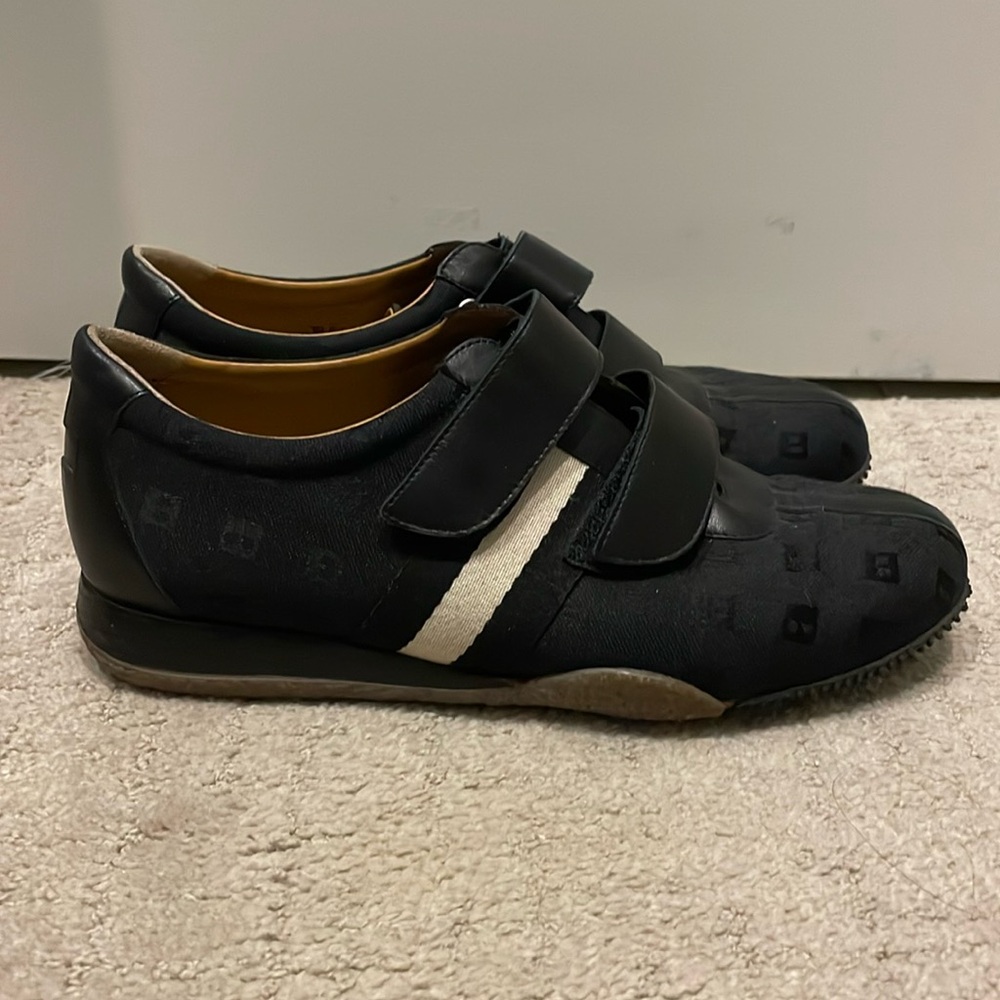 Bally Frias Women’s Velcro Navy shoes size US 7 1/2 EU 38 Gently worn